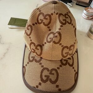 NWT GUCCI BASEBALL CAP